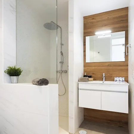 Home2book Charming Costa Adeje, Pool&terrace プラヤ・デ・ラス・アメリカス