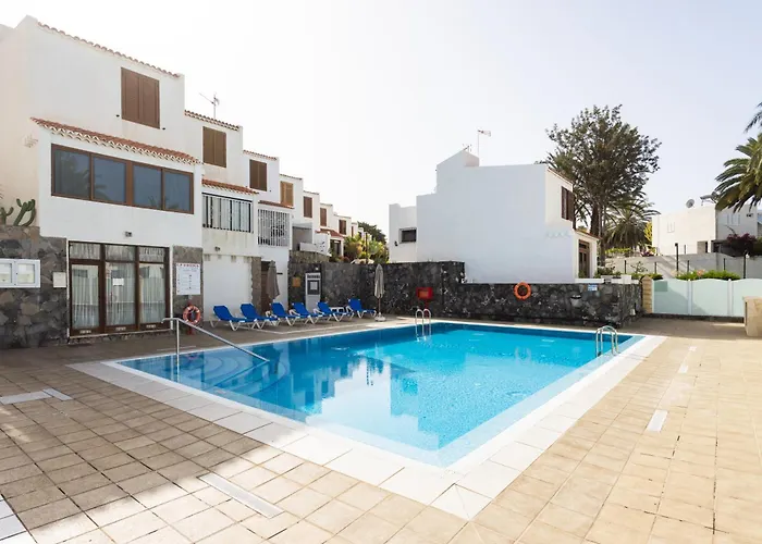 Home2book Charming Costa Adeje, Pool&terrace 플라야데라스아메리카스